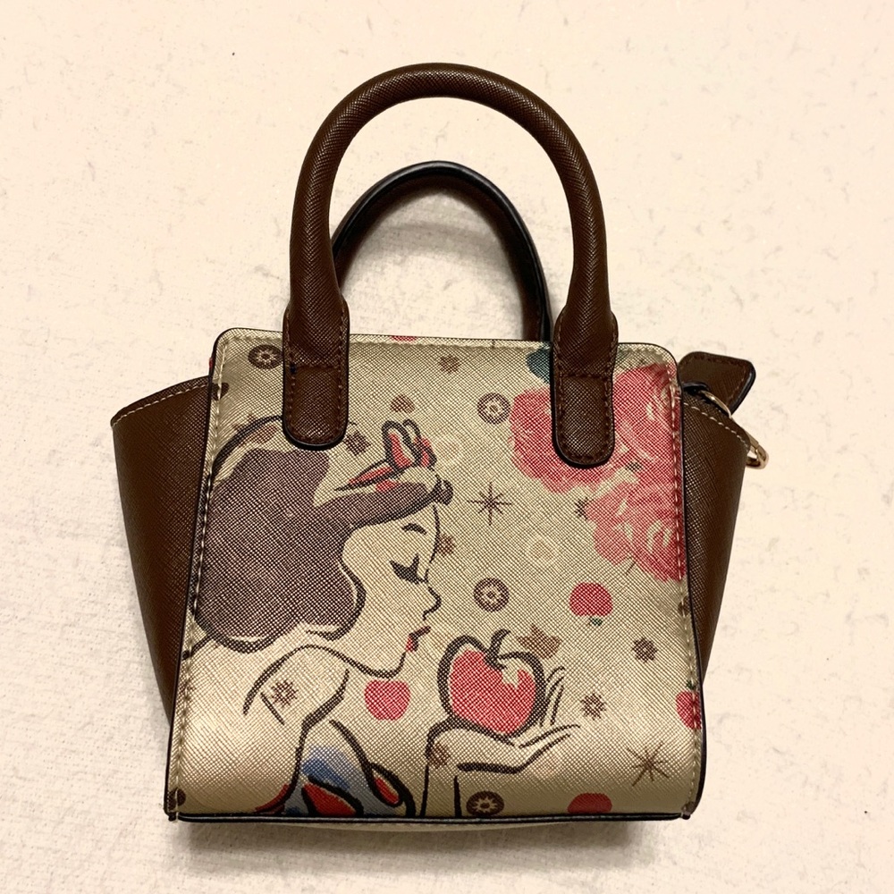 Loungefly Snow White purse